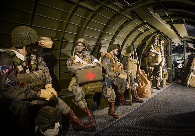 Intérieur du C-47 visitable