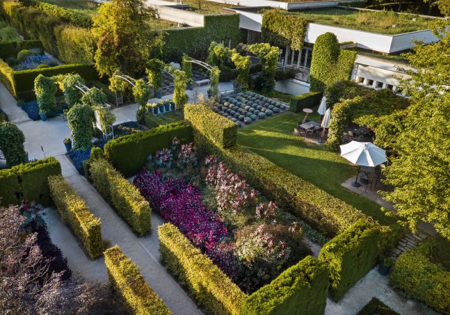Le jardin du musée des impressionnismes Giverny vu du ciel